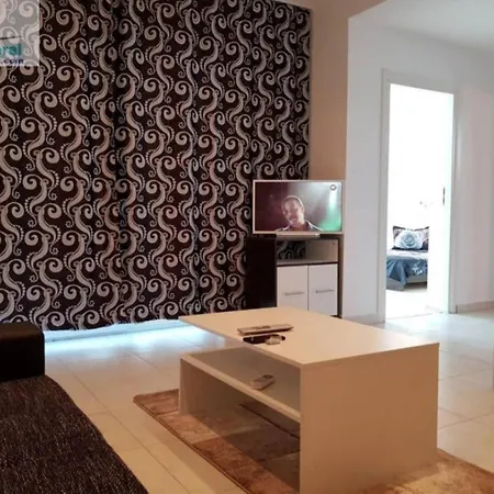 アパート Apartament Dany Maria コスティネシュティ
